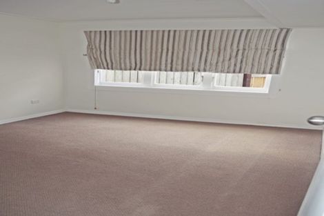 Photo of property in 1/3 Fentham Road, Hauraki, Auckland, 0622