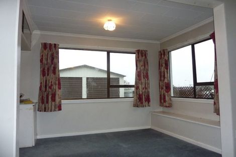 Photo of property in 458 Linwood Avenue, Woolston, Christchurch, 8062