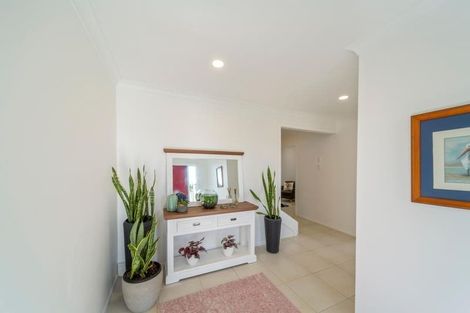 Photo of property in 2a Wanaka Terrace, Bell Block, New Plymouth, 4312