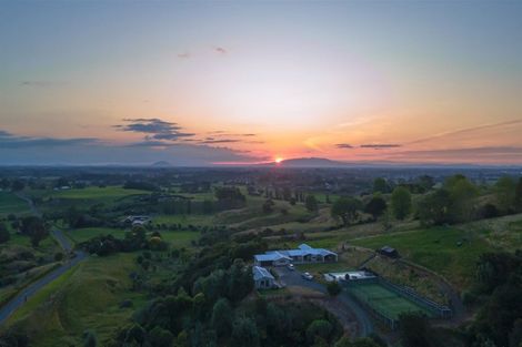 Photo of property in 1/165 Smart Road, Cambridge, 3496