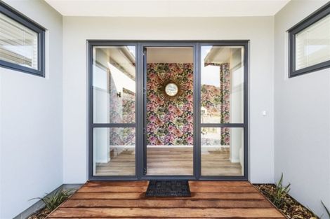 Photo of property in 45 Mount Linton Avenue, Wanaka, 9305