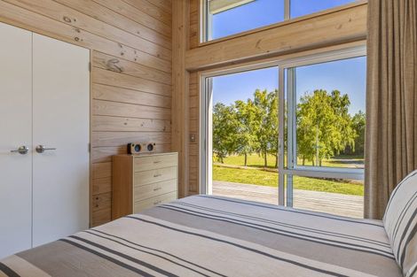 Photo of property in 2 Paulines Way, Wharewaka, Taupo, 3330