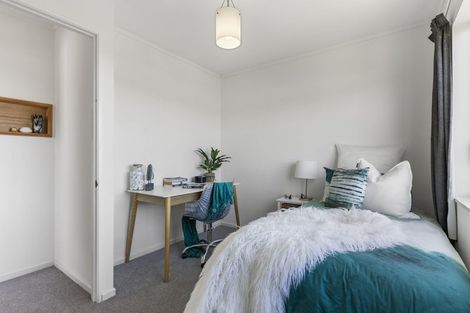 Photo of property in 12b Penton Road, Stanmore Bay, Whangaparaoa, 0932