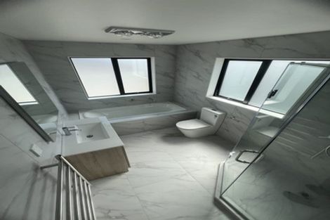 Photo of property in 166a Ransom Smyth Drive, Goodwood Heights, Auckland, 2105