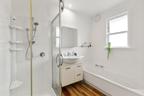 Photo of property in 79 South Karori Road, Karori, Wellington, 6012