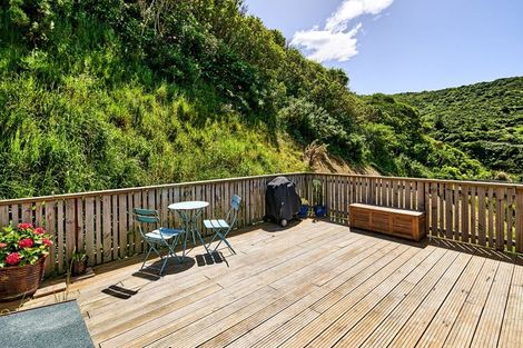 Photo of property in 10a Rarangi Way, Owhiro Bay, Wellington, 6023