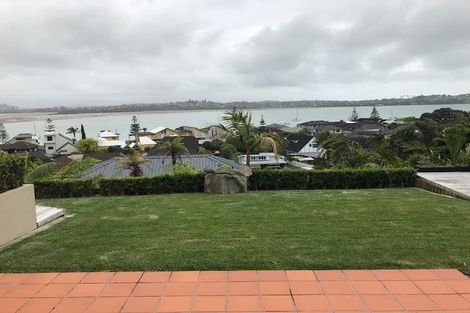 Photo of property in 65 Waller Avenue, Bucklands Beach, Auckland, 2012