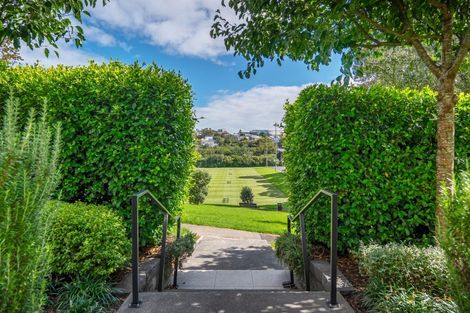 Photo of property in 3/8g Kingsland Terrace, Kingsland, Auckland, 1021