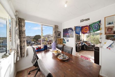 Photo of property in 16 Volante Avenue, Wattle Downs, Auckland, 2103