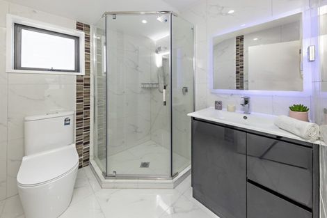 Photo of property in 63b Gray Avenue, Mangere East, Auckland, 2024