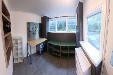 Photo of property in 235b Titirangi Road, Titirangi, Auckland, 0604