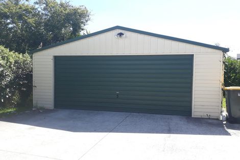 Photo of property in 61b Huia Road, Papatoetoe, Auckland, 2025