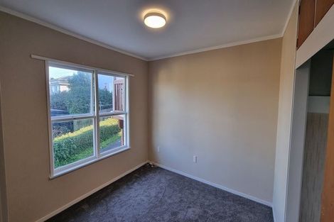 Photo of property in 4/477 Mount Albert Road, Mount Roskill, Auckland, 1042