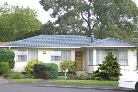 Photo of property in 77 Chilcott Road, Henderson, Auckland, 0612