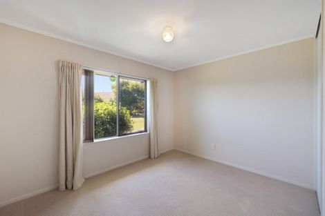 Photo of property in 8 Lotus Avenue, Mount Maunganui, 3116