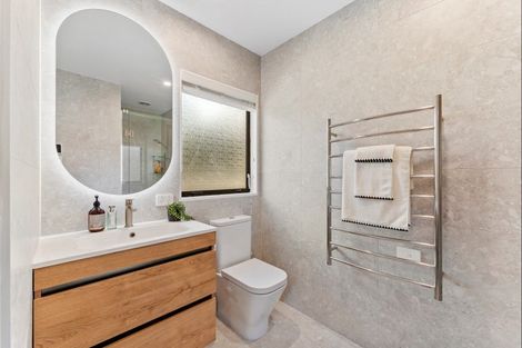 Photo of property in 53 Deerness Crescent, Algies Bay, Warkworth, 0920