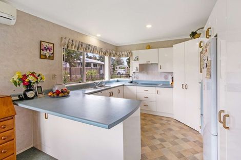 Photo of property in 24 Riverlea Drive, Katikati, 3129