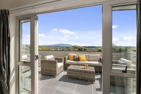 Photo of property in 103 Winara Avenue, Waikanae, 5036