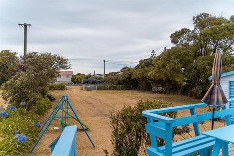 Photo of property in 22 Blue Pacific Parade, Riversdale Beach, Masterton, 5872