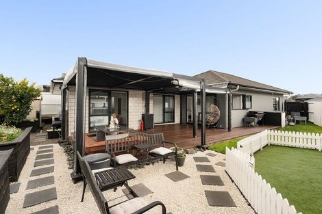 Photo of property in 8 Huria Vista, Pyes Pa, Tauranga, 3112