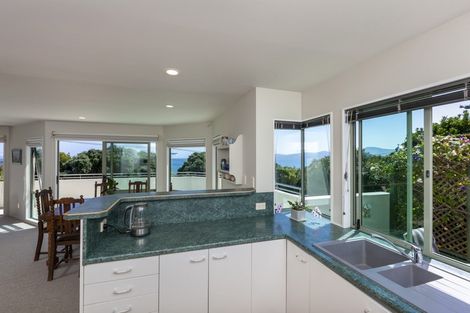 Photo of property in 32 Rosetta Road, Raumati South, Paraparaumu, 5032