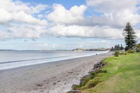 Photo of property in 11 Noel Avenue, Orewa, 0931
