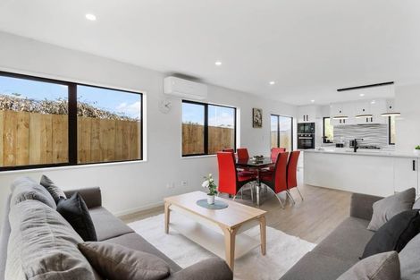 Photo of property in 4d Fields Road, Manurewa, Auckland, 2102