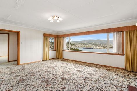 Photo of property in 56 Doon Street, Vauxhall, Dunedin, 9013