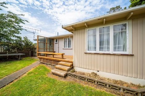 Photo of property in 2 Denby Road, Hawera, 4610