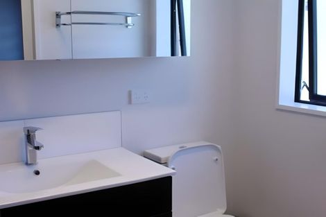 Photo of property in 48 Hooker Avenue, Bryndwr, Christchurch, 8053