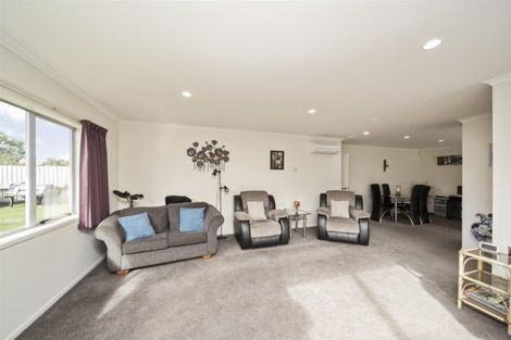 Photo of property in 12a Collins Street, Hawera, 4610