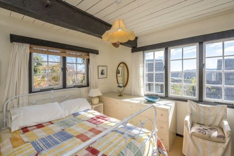 Photo of property in 1 Kohutuhutu Road, Raumati Beach, Paraparaumu, 5032