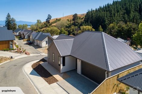 Photo of property in 15 Village Lane, Stoke, Nelson, 7011