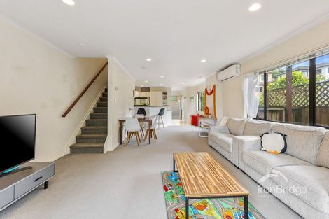 Photo of property in 1/6 Sunnydale Place, Oteha, Auckland, 0632