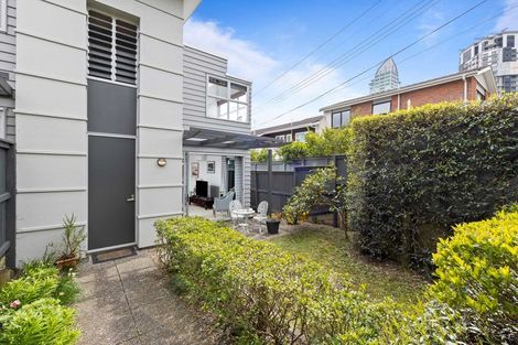 Photo of property in Habitat Apartments, 1/31 Byron Avenue, Takapuna, Auckland, 0622