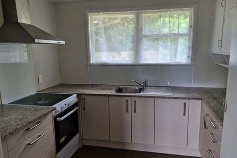 Photo of property in 15 Holmes Drive South, West Harbour, Auckland, 0618