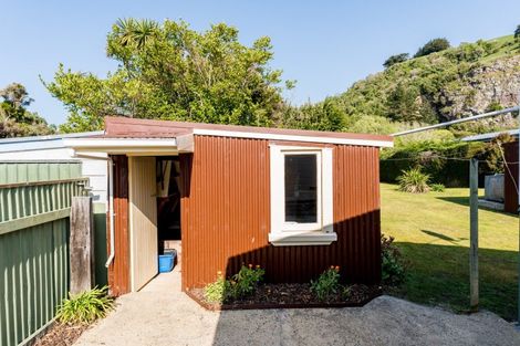 Photo of property in 30 Beach Road, Long Beach, Port Chalmers, 9081