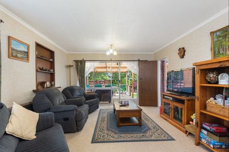 Photo of property in 40 Kimberley Grove, Westbrook, Palmerston North, 4412