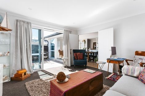 Photo of property in 77 Bert Wall Drive, Omokoroa, 3114