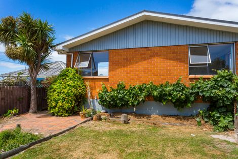 Photo of property in 1084 Brighton Road, Brighton, Dunedin, 9035