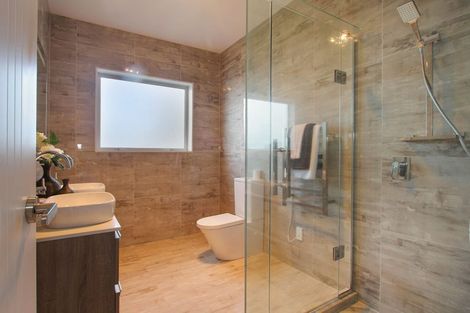 Photo of property in 17 Korihi Drive, Swanson, Auckland, 0614