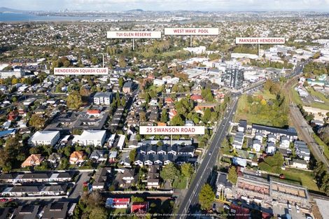Photo of property in 3/25 Swanson Road, Henderson, Auckland, 0610