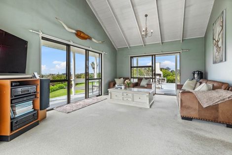 Photo of property in 167 Anderson Road, Helensville, 0875