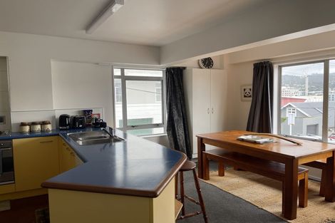 Photo of property in 1/15 Hawker Street, Mount Victoria, Wellington, 6011