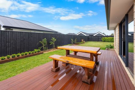 Photo of property in 8 Sandhurst Drive, Rolleston, 7615