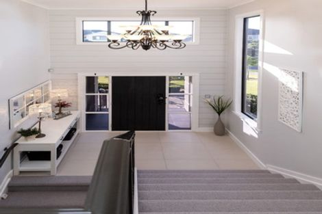 Photo of property in 103 Pine Harbour Parade, Beachlands, Auckland, 2018