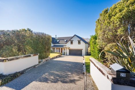 Photo of property in 20 Cashmere Drive, Fitzherbert, Palmerston North, 4410