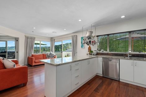 Photo of property in 6 Stephanie Close, Glenfield, Auckland, 0629