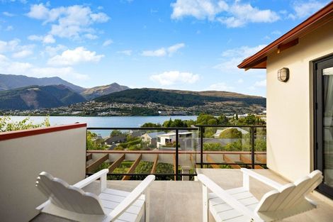 Photo of property in 62 Oregon Drive, Kelvin Heights, Queenstown, 9300