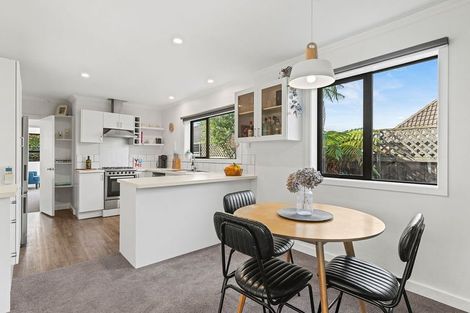 Photo of property in 49 Claridges Road, Casebrook, Christchurch, 8051